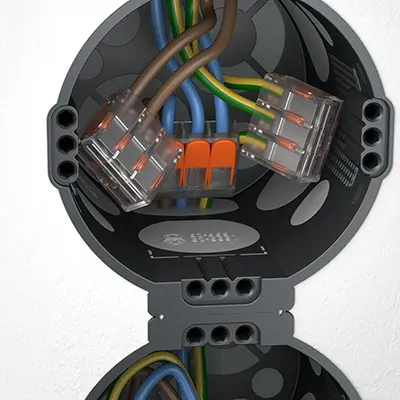 Alle UP¹ Gerätedosen bieten einen großzügigen Installationsfreiraum für die komfortable Unterbringung von Leitern, Verbindungsklemmen und Einbaugeräten.