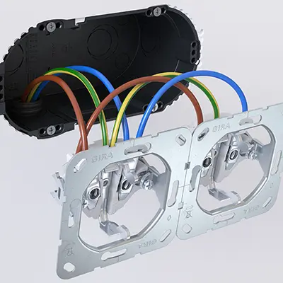 Thanks to its large Installation opening without a central bridge, the two-gang Junction box allows…