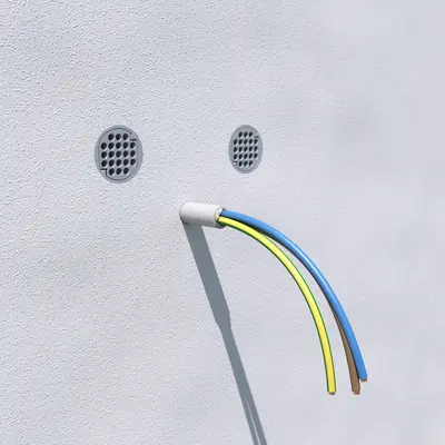 Les mini supports d’appareil offrent désormais la possibilité de fixer les appareils de manière stable et à fleur de la paroi sur la surface à visser…