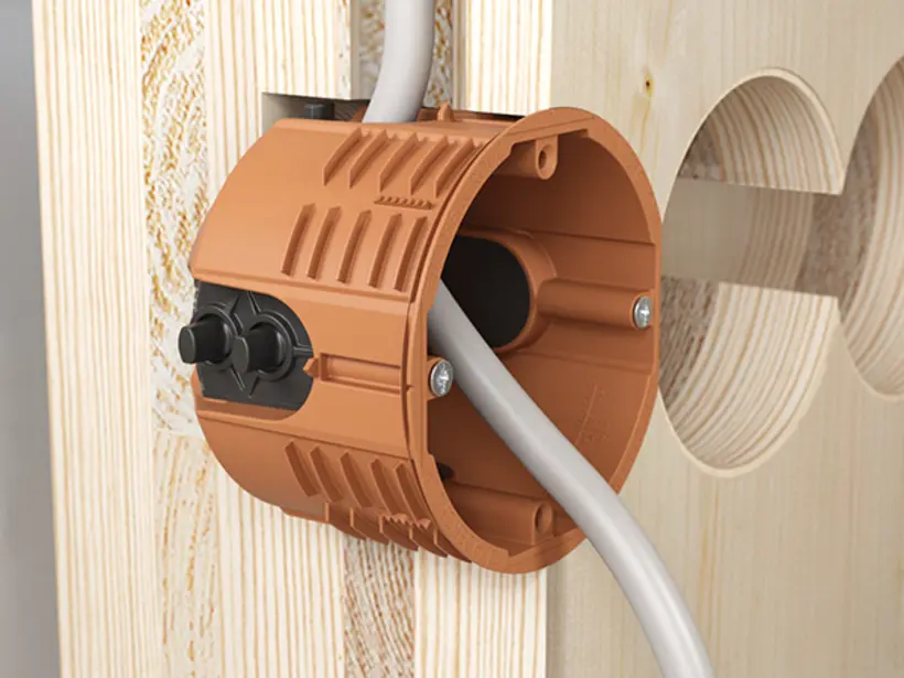 Lösung für Installationen in Massivholz