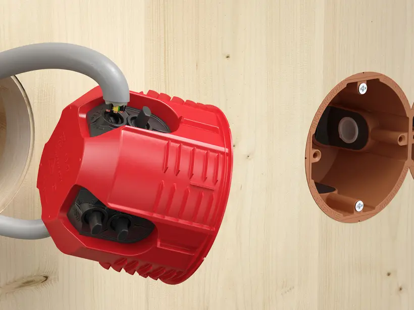 Brandschutz-Installation in Sichtholzqualität