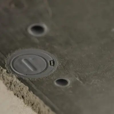 Le diaphragme ferme l'ouverture de manière fiable.