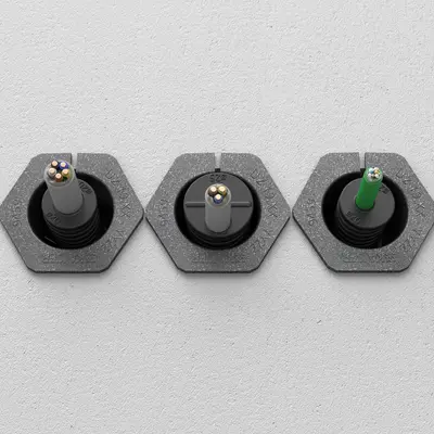 The conduit sealing system RS 90 can accommodate the following conduit sizes: M16, M20 and M25.