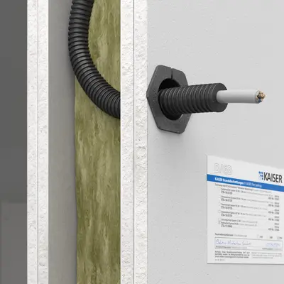 Introduzione di Ø 16 - 25 mm in muro antincendio a secco con tubo Ø 25 mm.