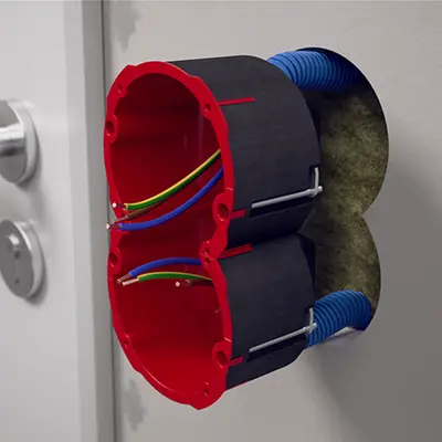 Tubes must be sealed with sealing plugs.