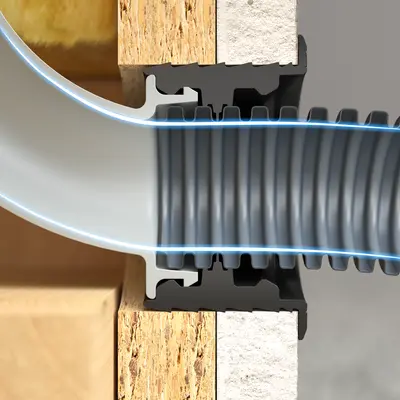 Pas d'arêtes vives grâce à une transition nette entre le conduit d'installation électrique et le coude à 90°.