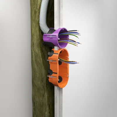 Pour les installations électriques conventionnelles, le boîtier de raccordement O-range ECON® Data offre non seulement la possibilité de se combiner avec toutes les applications de la gamme O-range®...