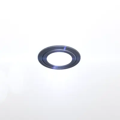 Le luminaire encastré choisi peut ensuite être raccordé et installé.