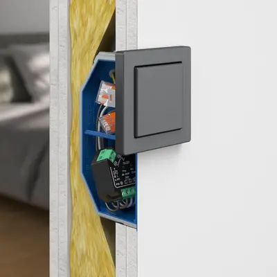 The electronics box provides space for all possible installations e.g. KNX actuators, Venetian blinds relays, alarm modules and many more.