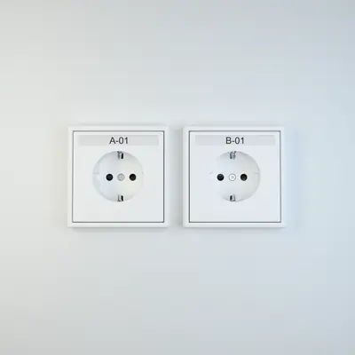 Example of installation with a 91-mm spacing.