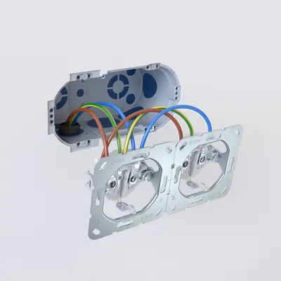 Thanks to its large installation opening without a central bridge, the two-gang junction box allows…