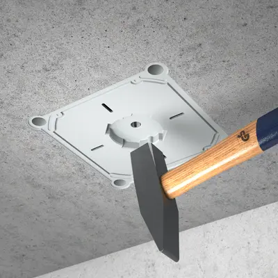 Après le décoffrage, ouvrir la membrane avec un marteau et, si nécessaire, avec un tournevis.