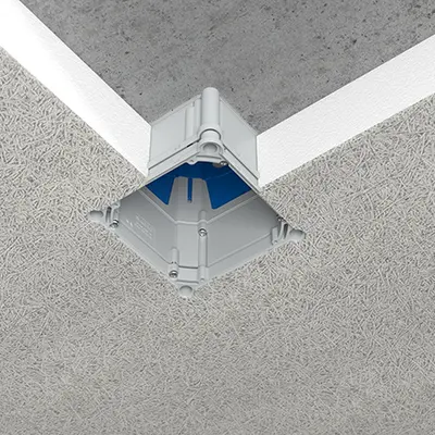 En présence d’'une isolation du faux plafond, il est possible d’'utiliser les cadres de rehausse (Art.-No. 9907.68 et 9907.68.45). Plusieurs fois, au besoin.