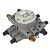 - Toepasbaar in holle plafondconstructies.
- Geschikt voor rachelplafonds en metalstudplafonds.
- Connectoren van Wago-Winsta RD
- Voorzien van 1x voeding (male zwart), 2x schakelaar (female bruin), 1x lichtpunt op centraaldoosdeksel.