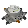 - Toepasbaar in holle plafondconstructies.
- Geschikt voor rachelplafonds en metalstudplafonds.
- Connectoren van Wago-Winsta RD
- Voorzien van 1x voeding (male zwart), 2x schakelaar (female bruin), 1x doorschakeling lichtpunt (female wit), 1x lichtpunt op centraaldoosdeksel.