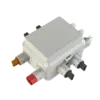 - Voorzien van 1x voeding (male rood), 1x voeding lichtpunt (male wit), 3x lichtpunt aansluiting (female wit).
- Attema connectoren Installeren 2.0.